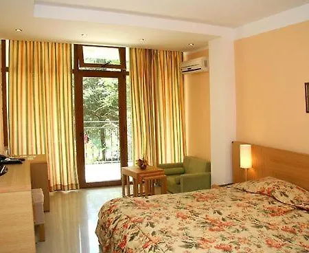 Oasis Park - New Managment Nessebar