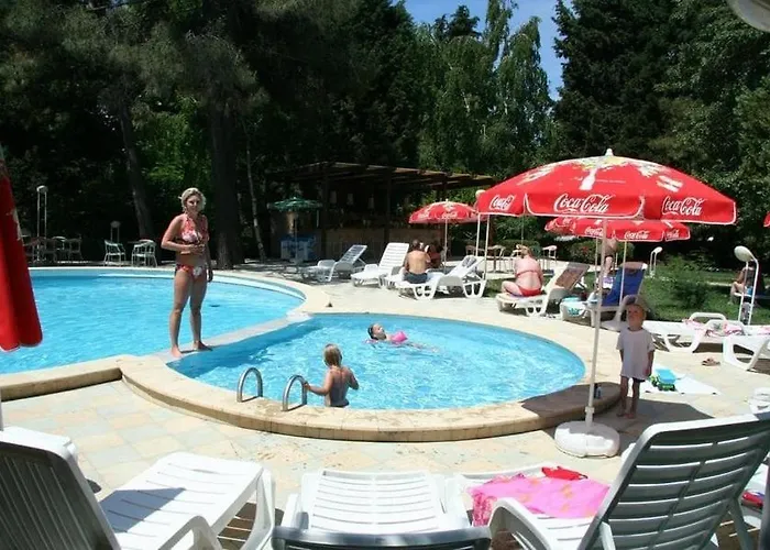 Hotel Oasis Park - New Managment