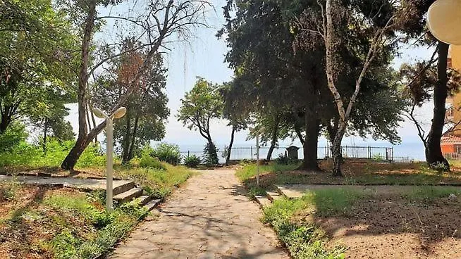 Oasis Park - New Managment 3* Nesebyr