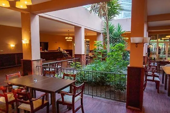 Hotel Oasis Park - New Managment 3*